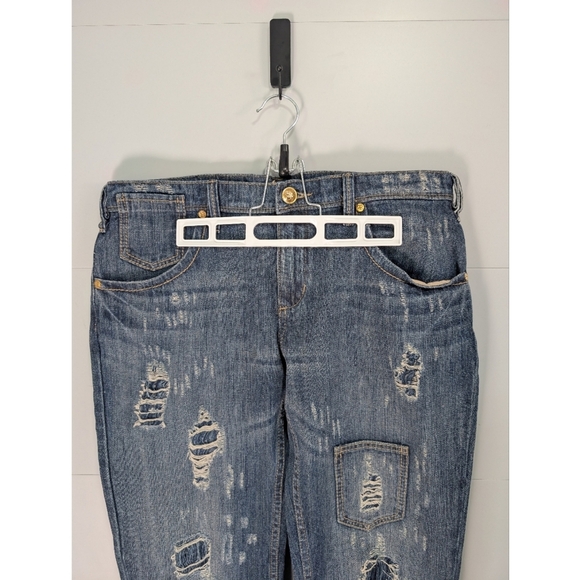 NWOT BGBG MaxAzria Gina Distressed Jeans Size 30 - Picture 6 of 8